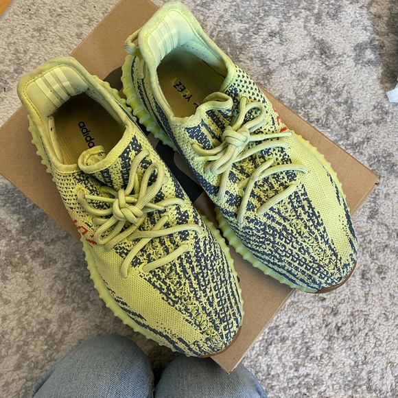 Yeezy Boost 350 V2 Frozen Yellow - Picture 1 of 5